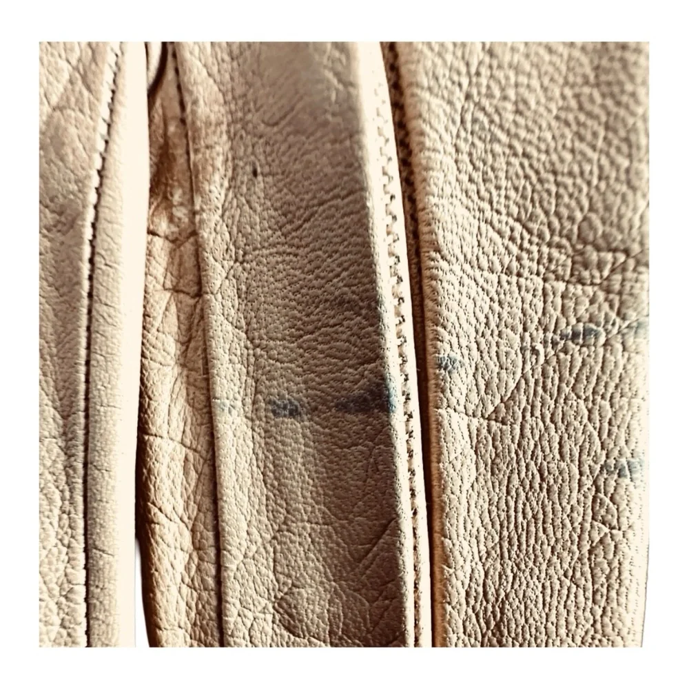 Women’s Beige Leather Gloves Size 7 1/2 Unlined - Picture 4 of 4